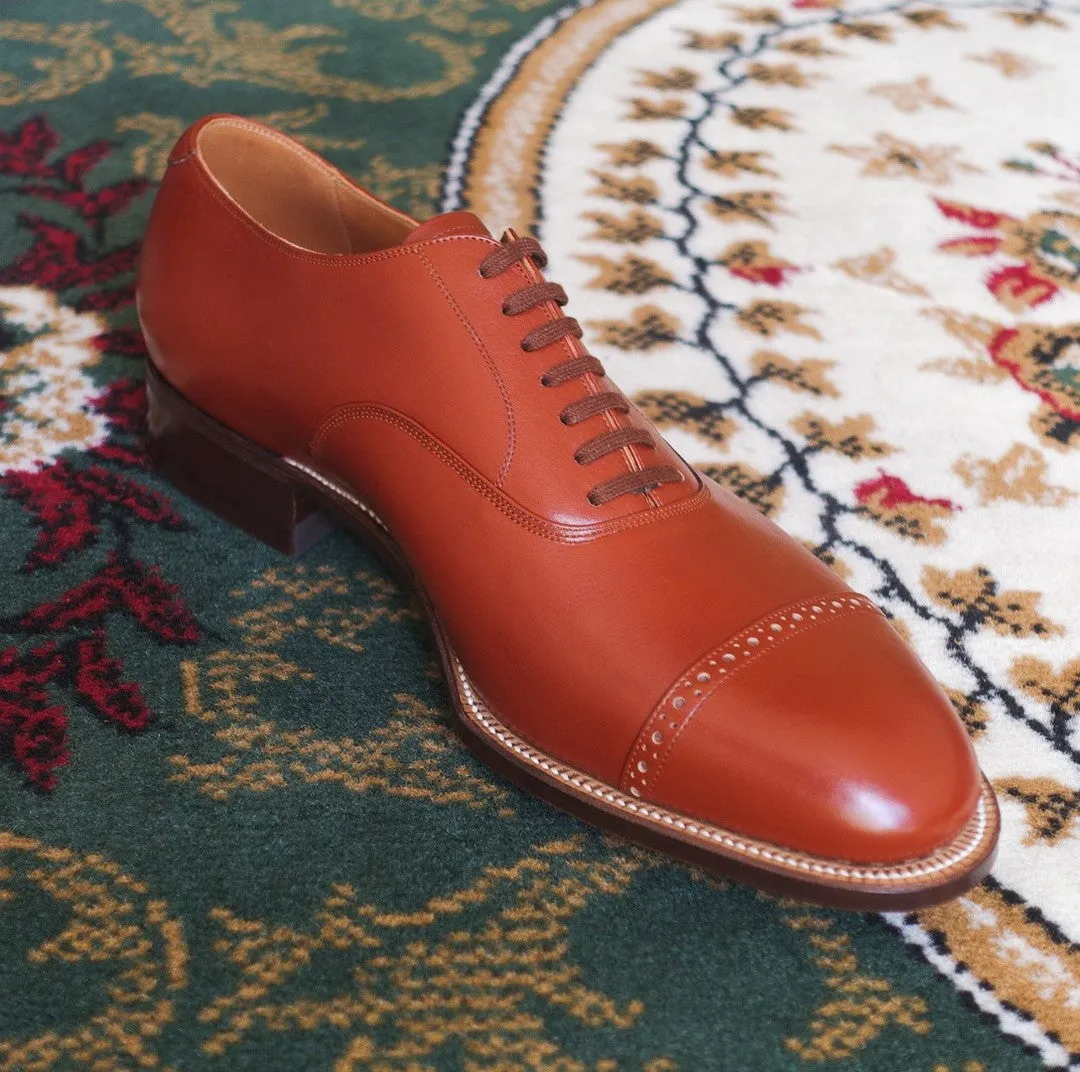 7 Eyelet Cap Toe Oxford