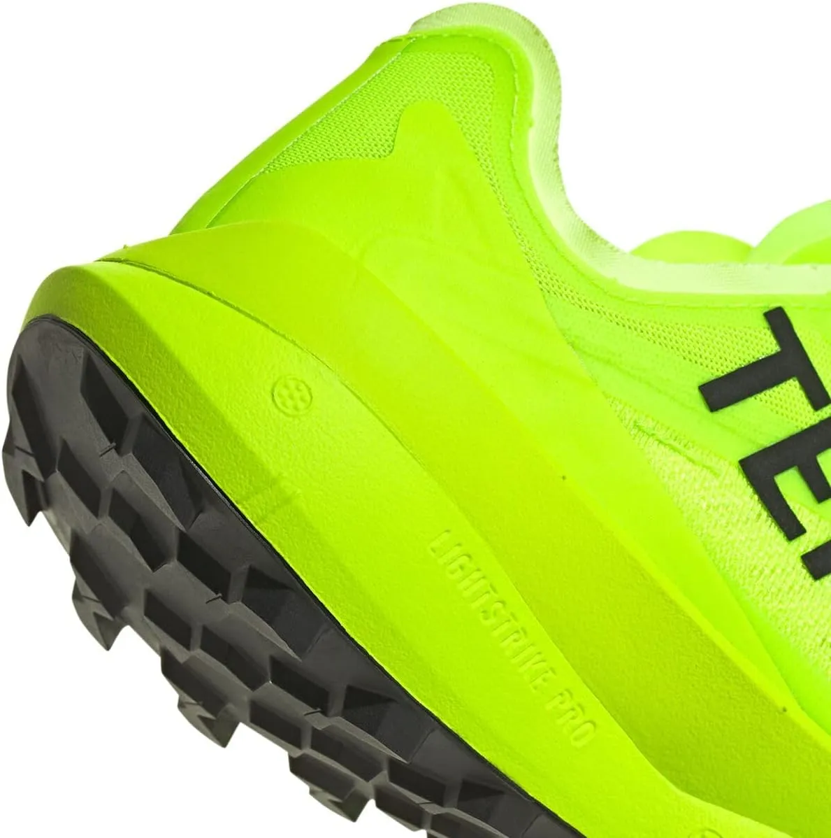 adidas Men's Terrex Agravic Speed Trail Running Shoes Sneaker