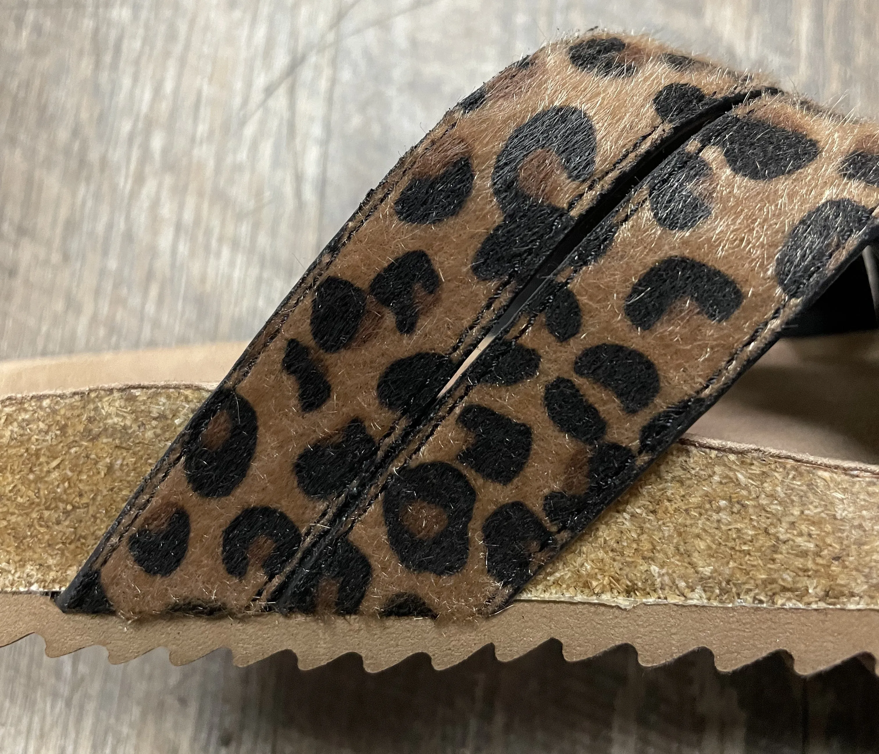 ARI Sandal