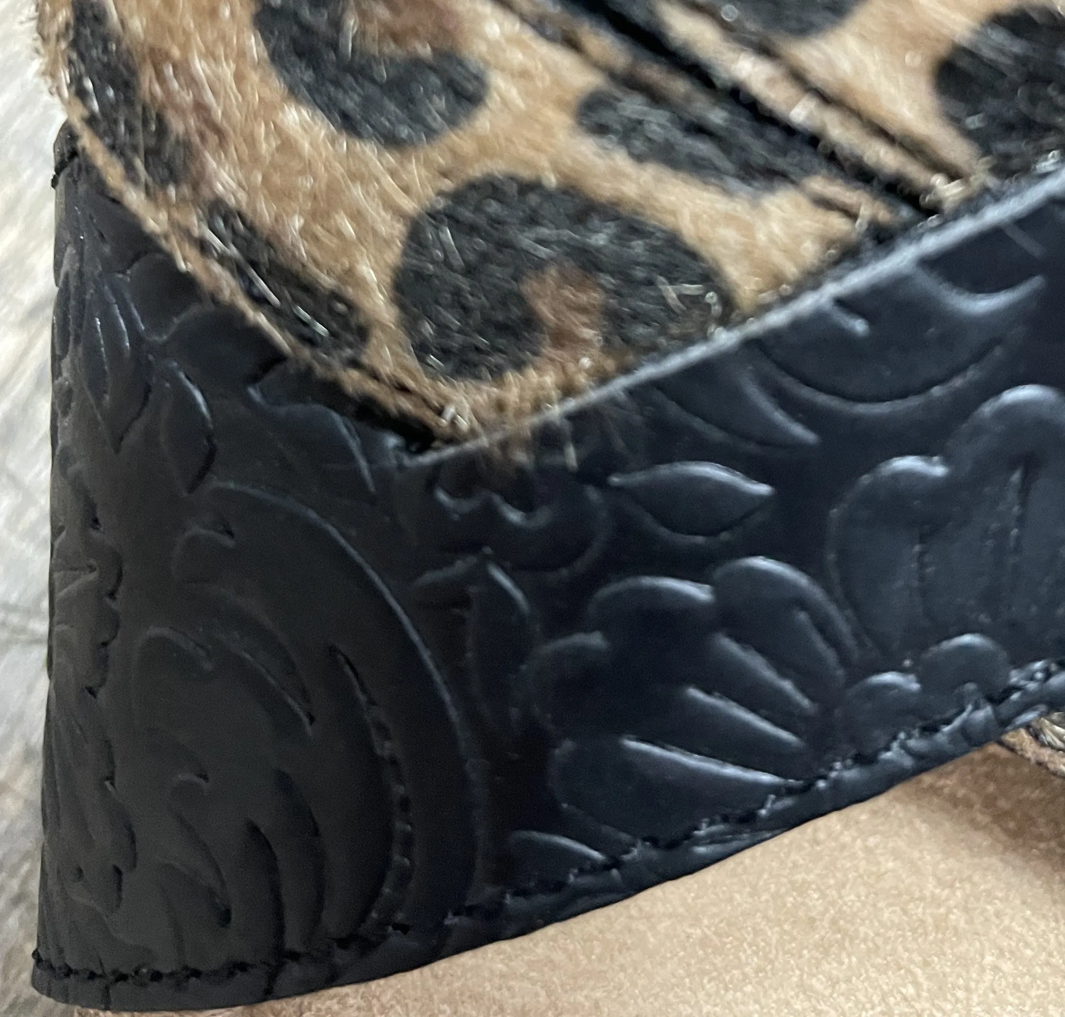ARI Sandal