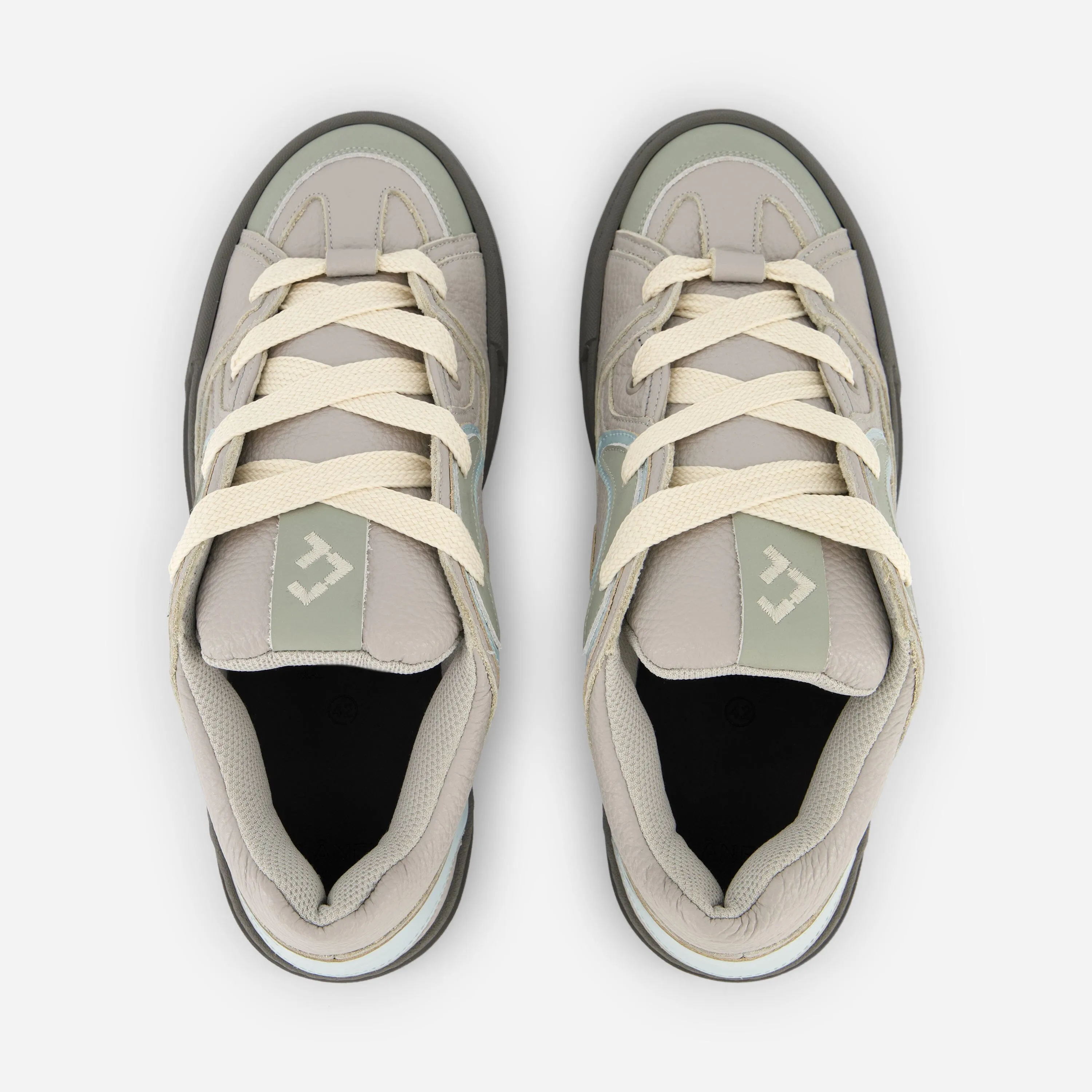 Avenue Sneaker | Light Blue