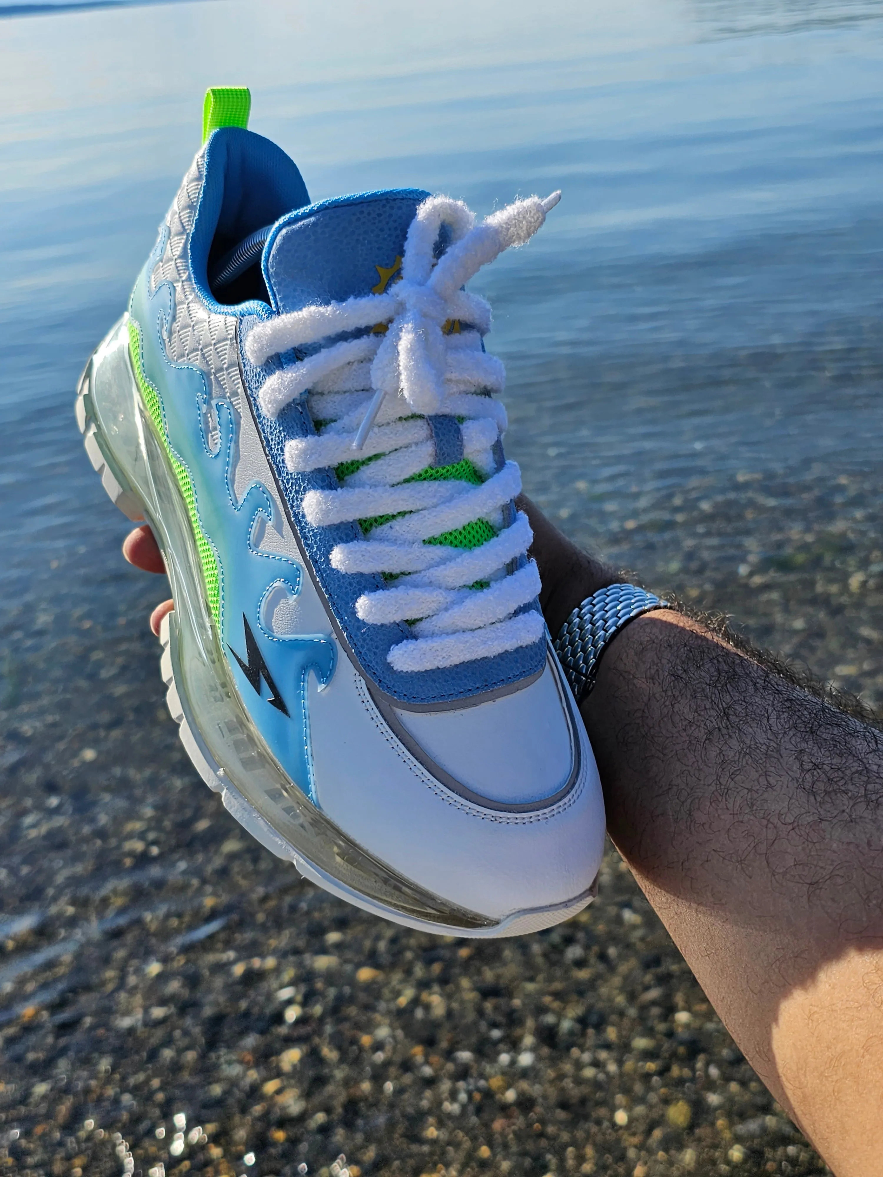 Beach Runner - Blue Algae