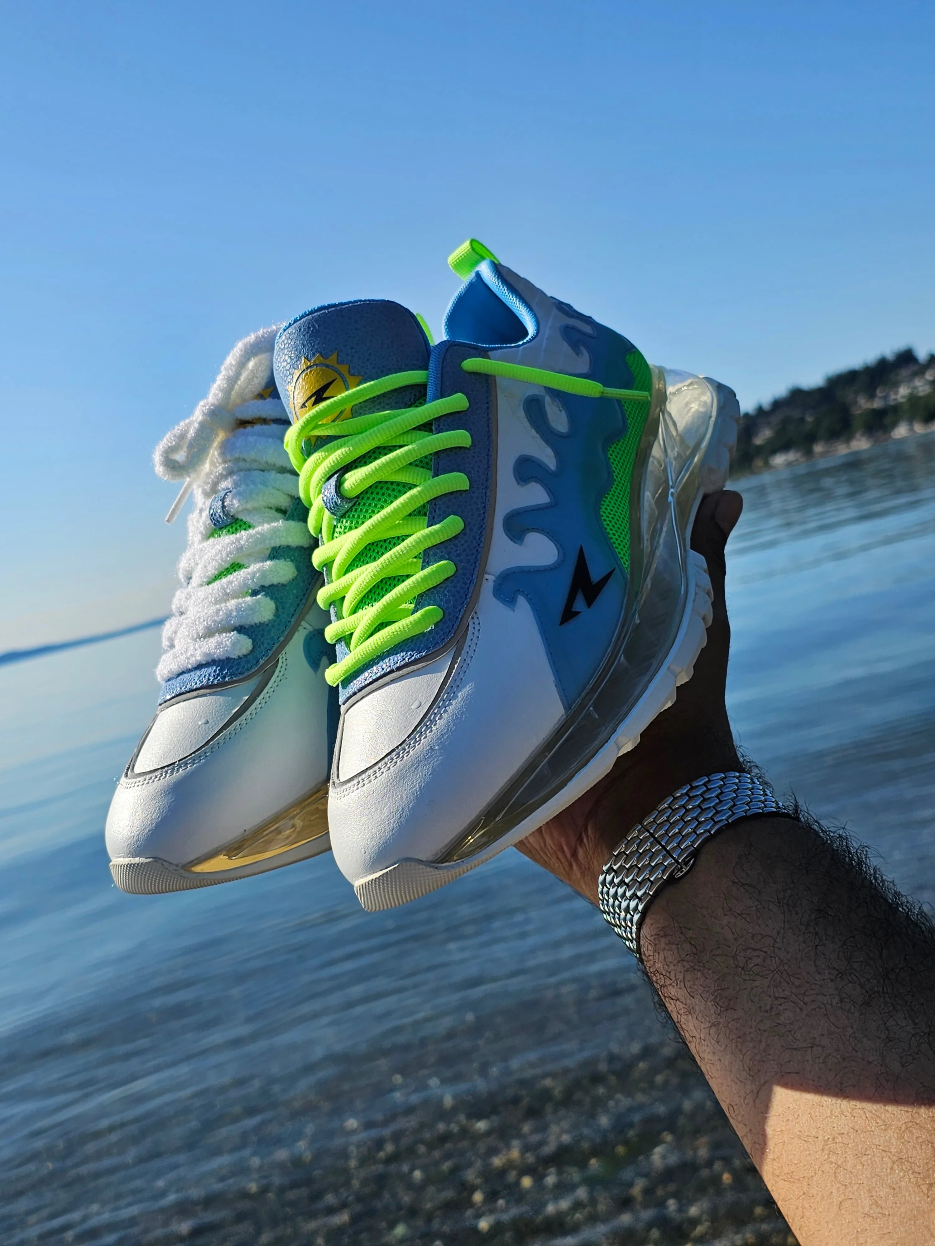 Beach Runner - Blue Algae