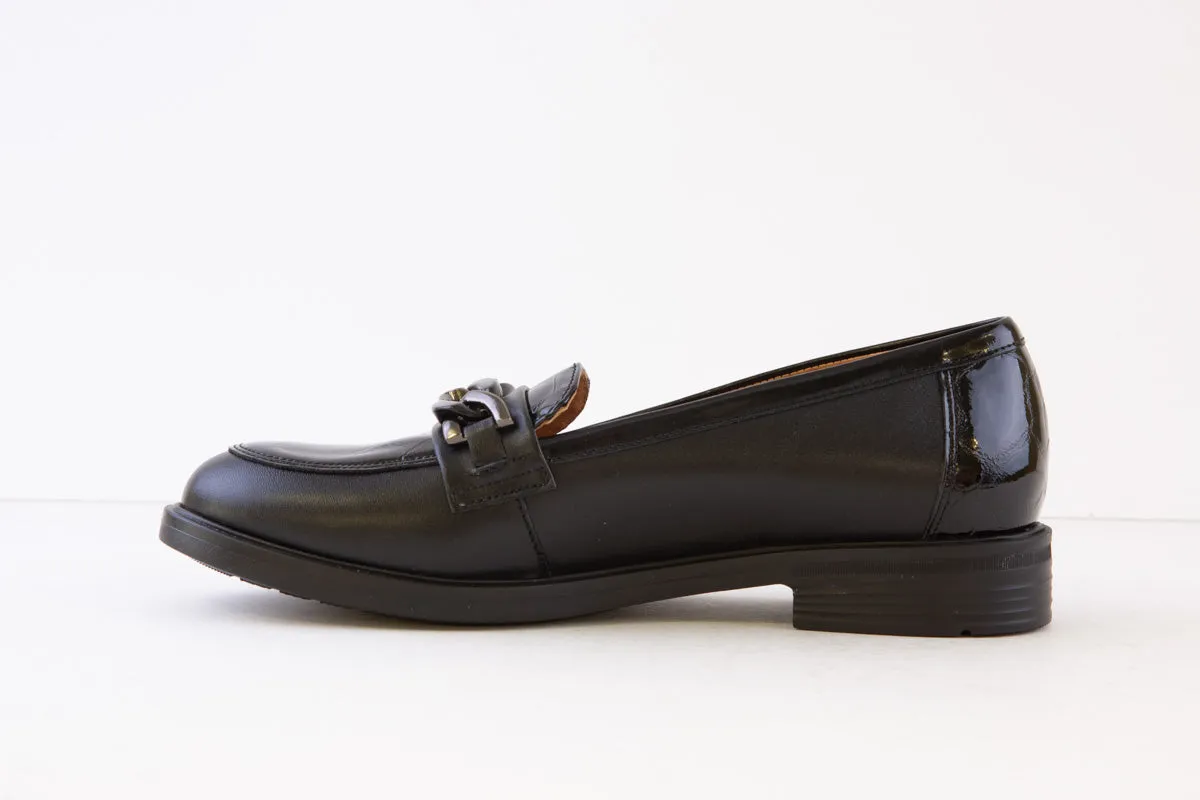 BIOECO - 6401 LOW HEEL LOAFER - BLACK LEATHER/PATENT