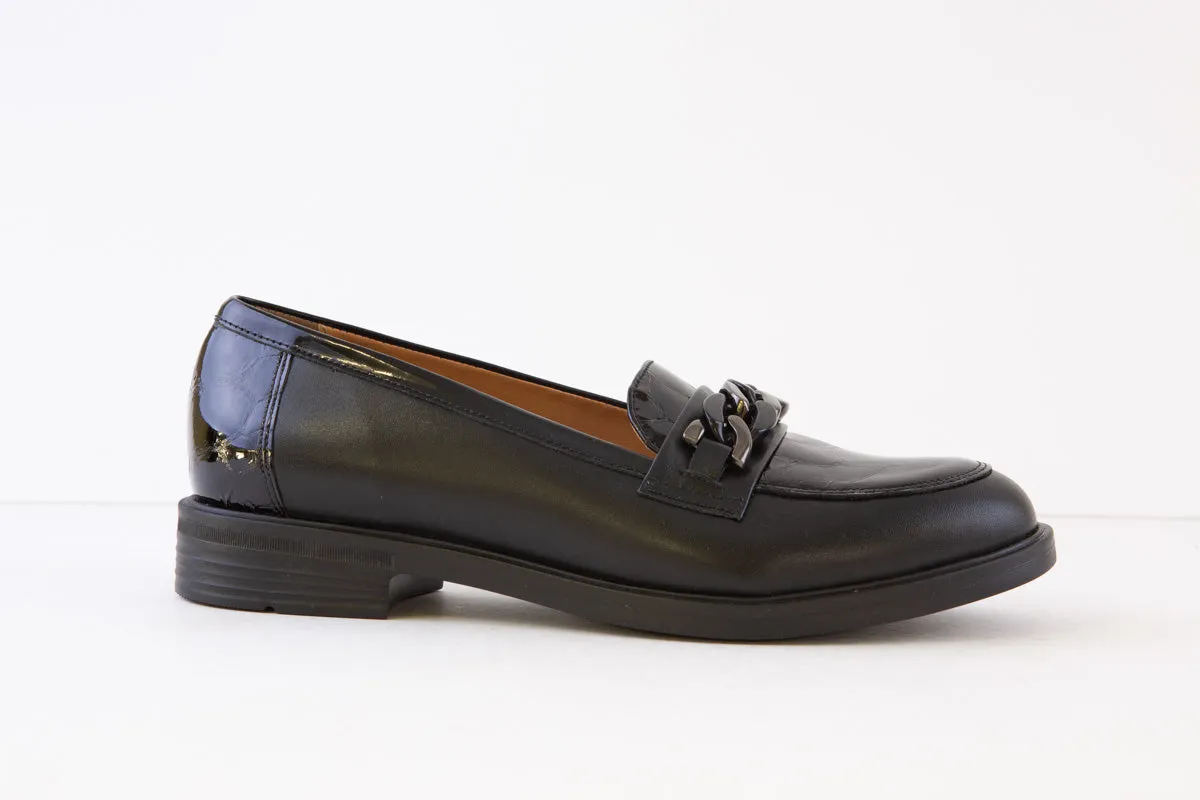 BIOECO - 6401 LOW HEEL LOAFER - BLACK LEATHER/PATENT