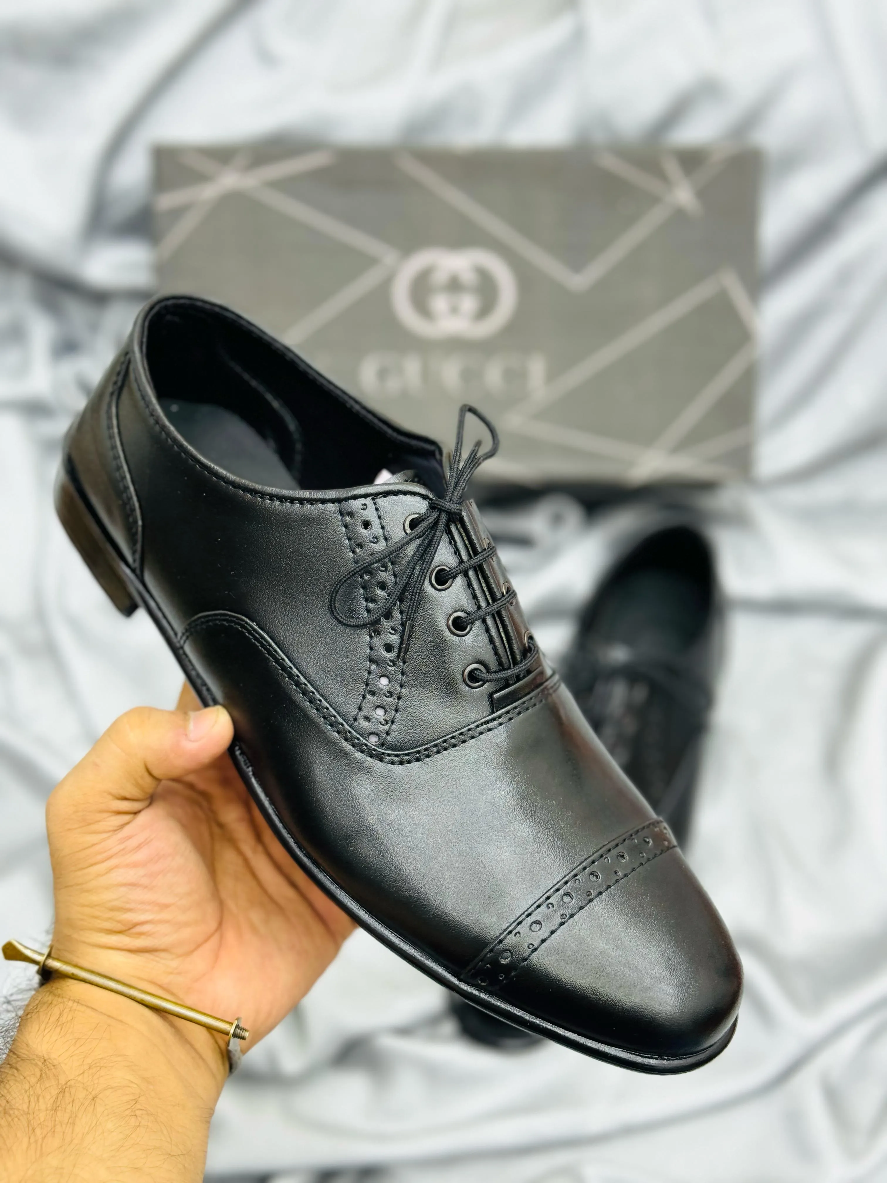 Classic Black Oxford Dress Shoes – Formal Elegance
