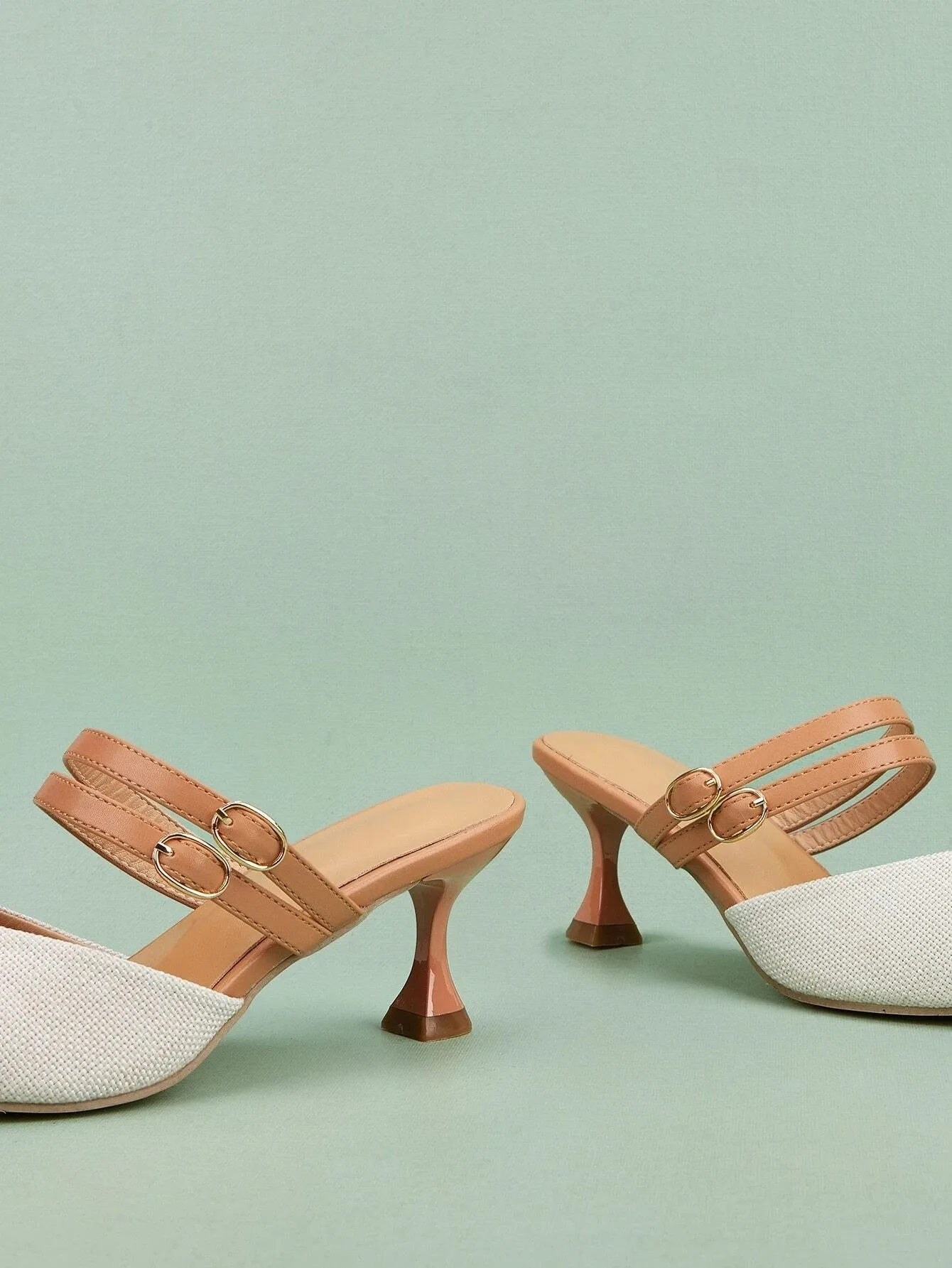 CM-SHS249418 Women Trendy Seoul Style Buckle Detail Kitten Heeled Mule Pumps - Beige