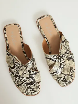 Cross-Over Mule With Big Buckle - Black/Grey