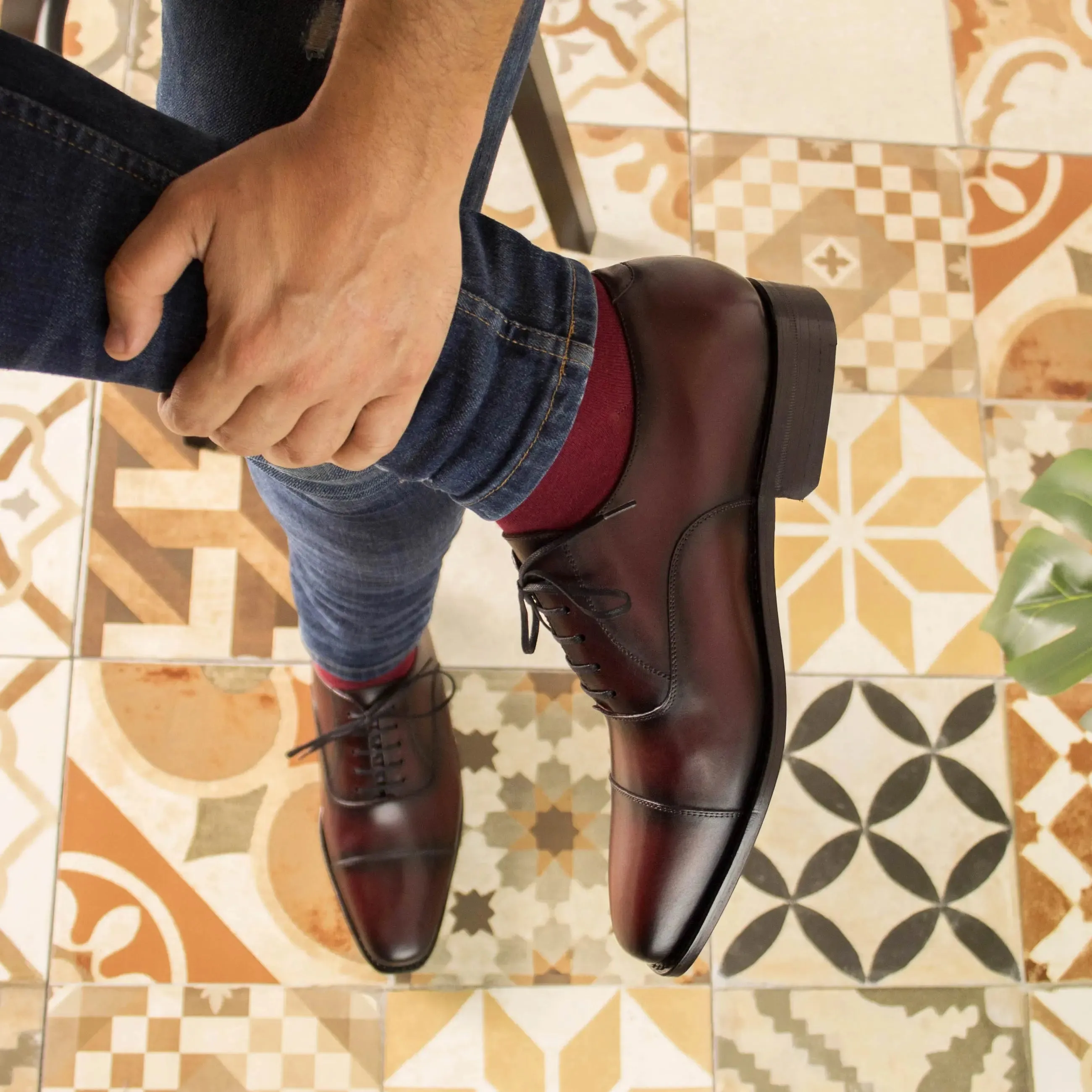 DapperFam Rafael in Burgundy Men's Italian Leather Oxford