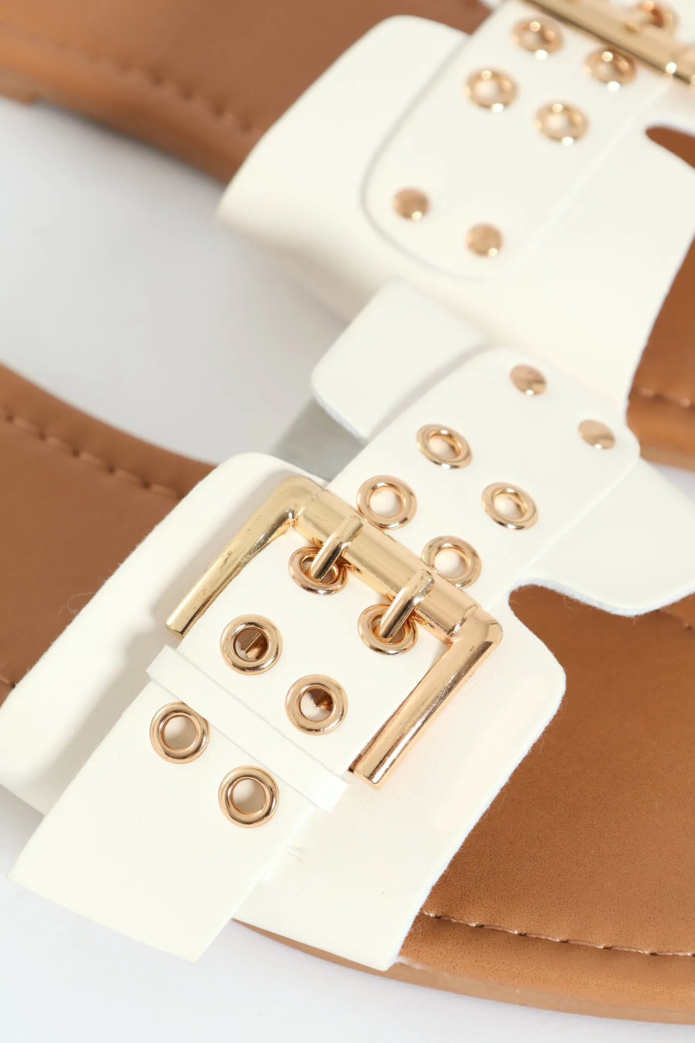 Flat One Strap Eyelets Buckle Mule Sandal - White