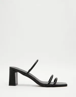 Isoka Heel - Black
