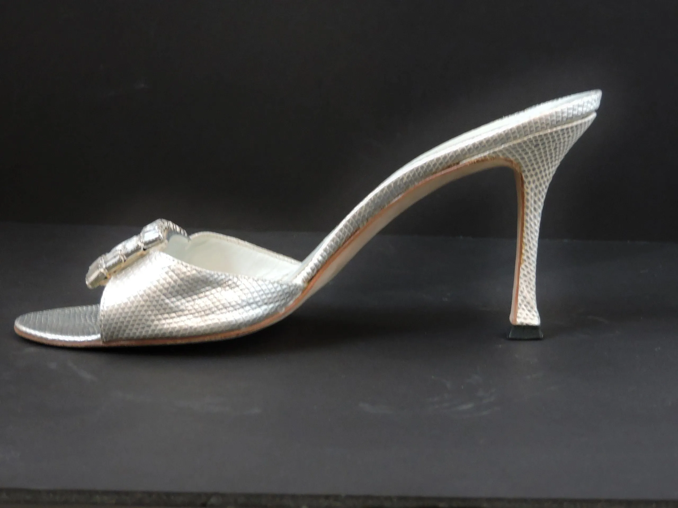 Manolo Blahnik Embellished Mule Size 37 It (7 Us)