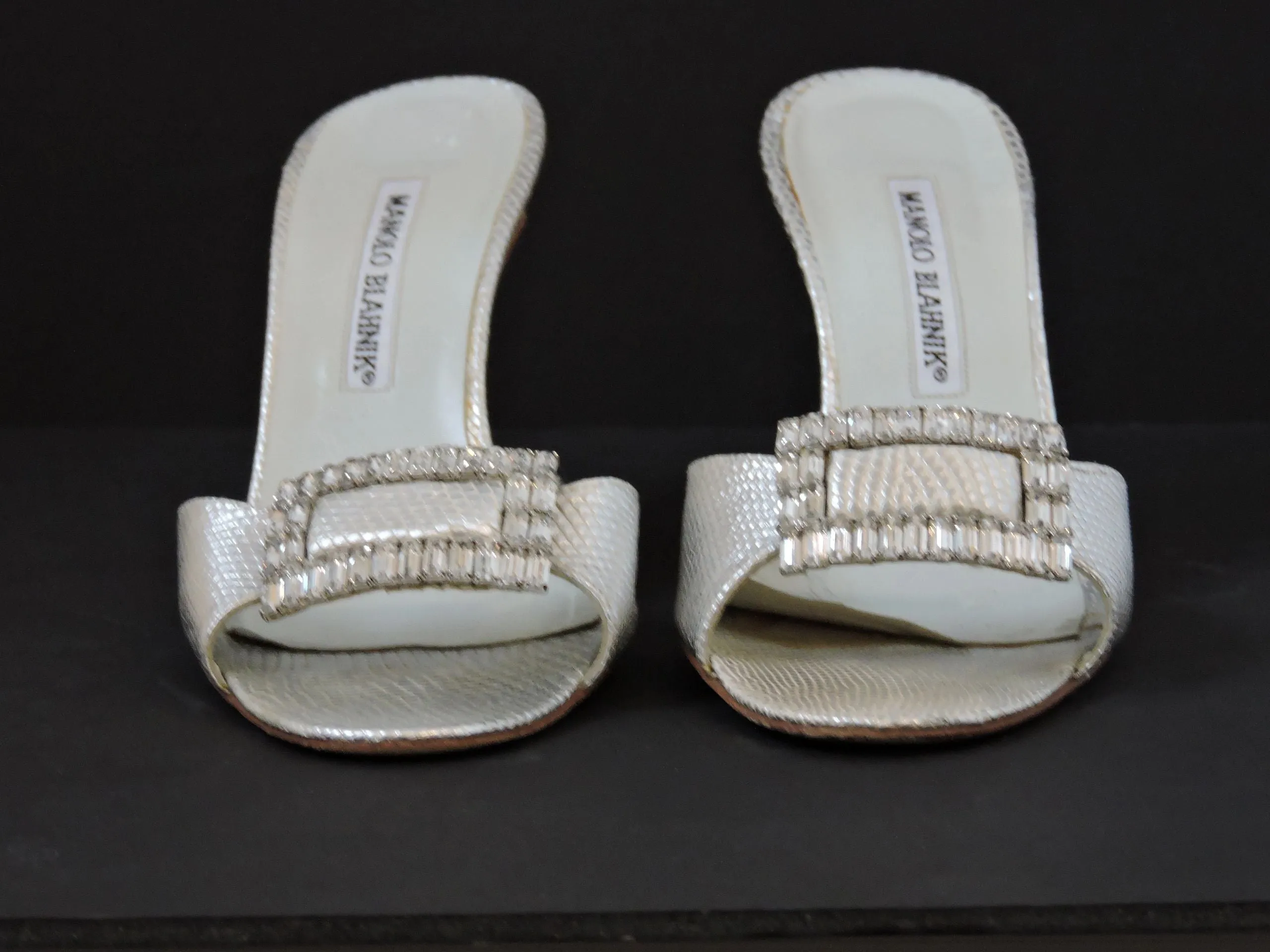 Manolo Blahnik Embellished Mule Size 37 It (7 Us)