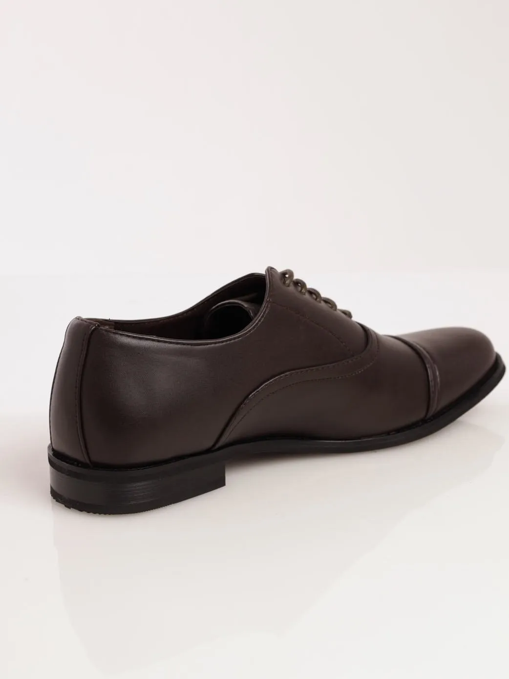 Men's Toe Cap Oxford Formal Shoe - Brown