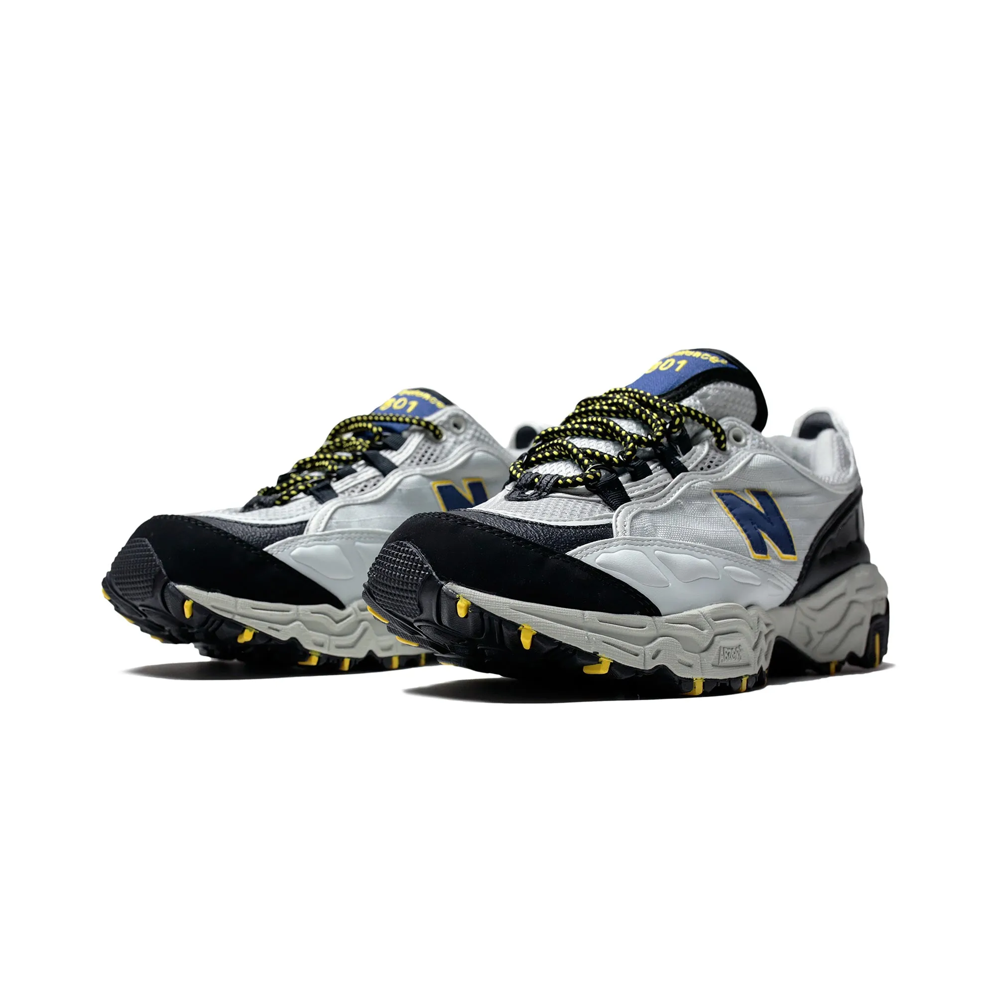 New Balance 801 Trail [M801AT]