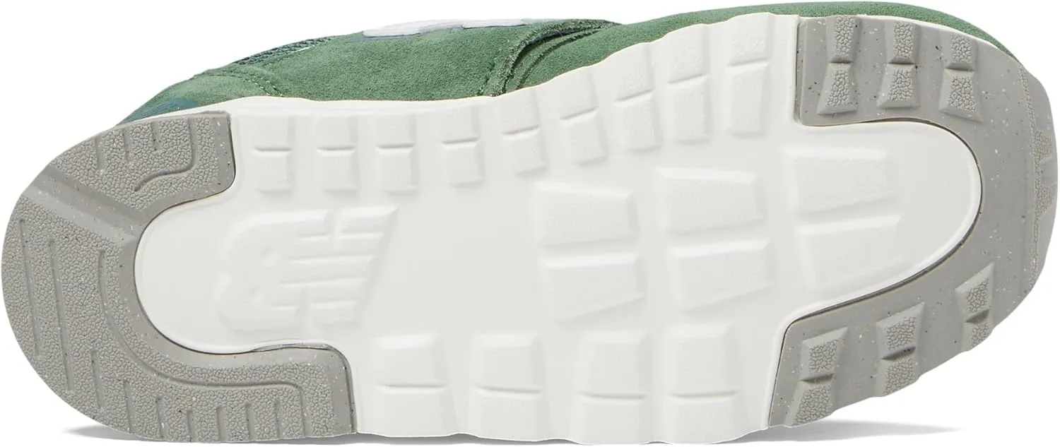 New Balance Unisex-Child 574 New-b V2 Familiar Ground Hook and Loop Sneaker