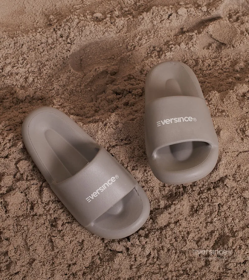 Nous Slide Grey