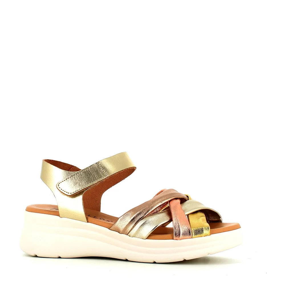 Pitillos Velcro Wedge Sandal Gold Multi