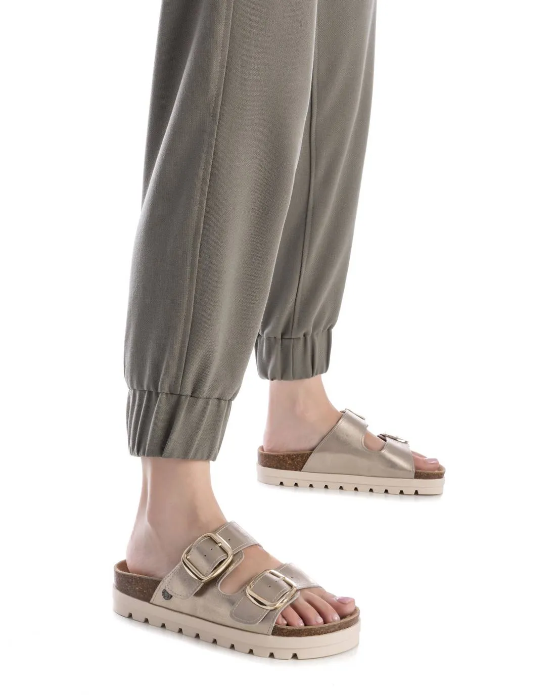 REFRESH - 172721 DOUBLE STRAP FLAT MULE - GOLD