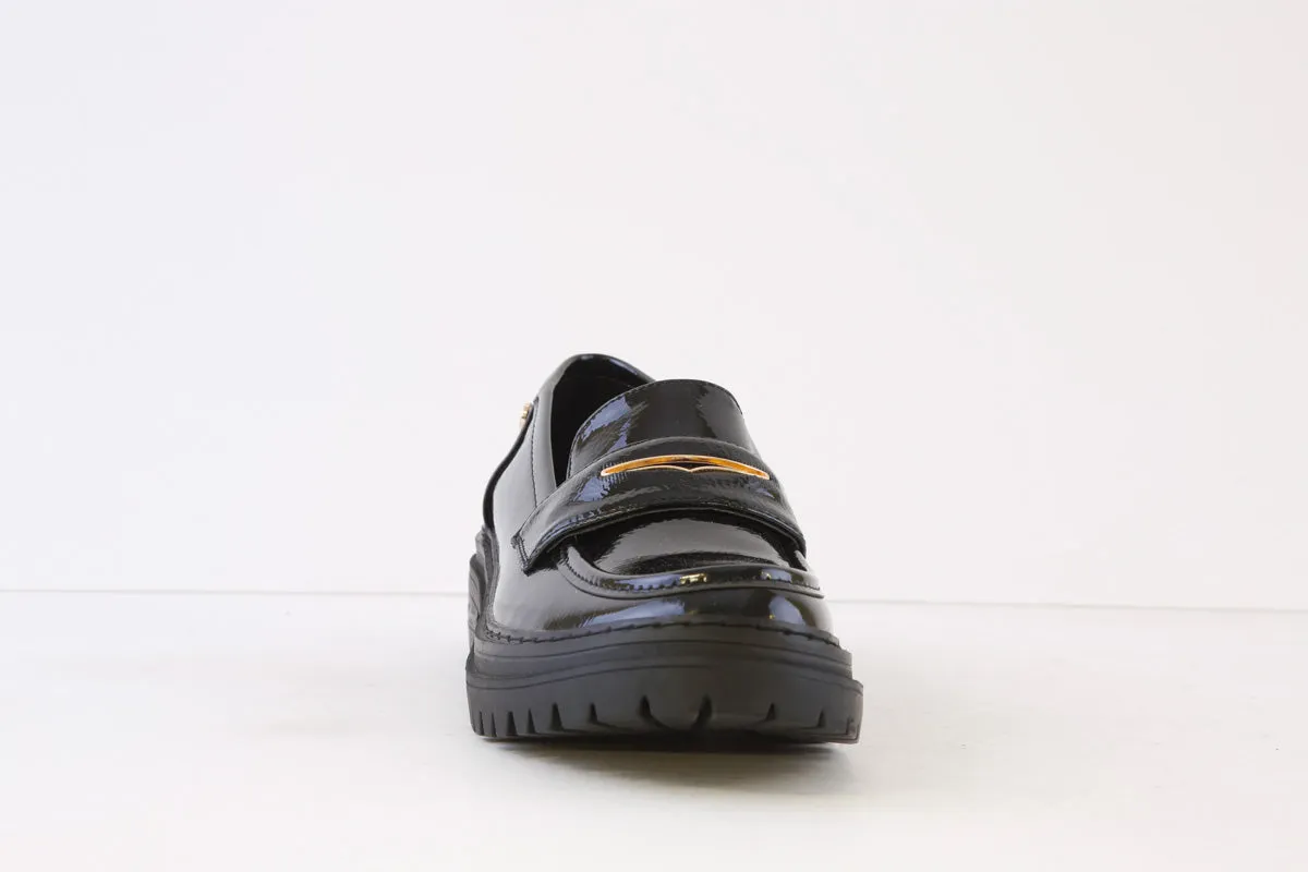 XTI - 142001 CHUNKY LOAFER - BLACK PATENT